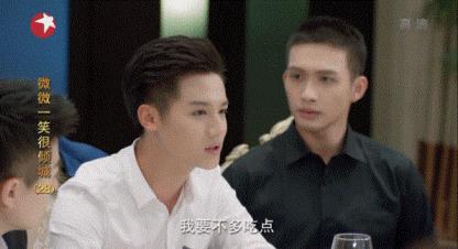 郑爽与杨洋的最新动态，星光依旧闪耀，各自绽放光彩
