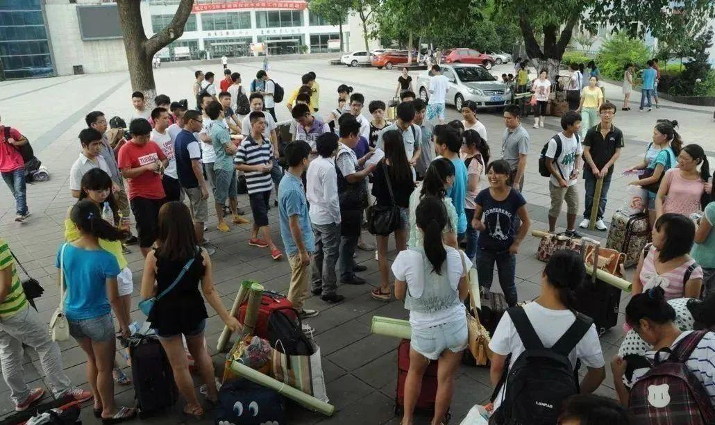 最新暑假工，体验生活，收获成长