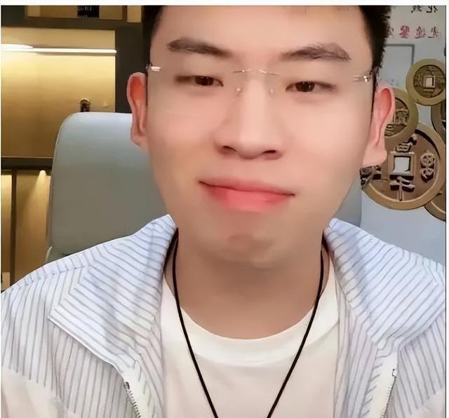 听泉鉴宝背后的商业版图深度揭秘，揭秘其背后的商业逻辑与利益链条