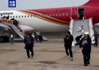 深圳航空航班烟雾事件背后的励志故事揭秘
