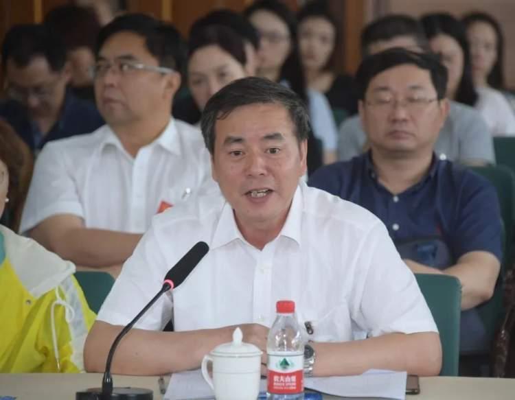 财经行情更新，高科技产品引领未来潮流，重塑生活体验