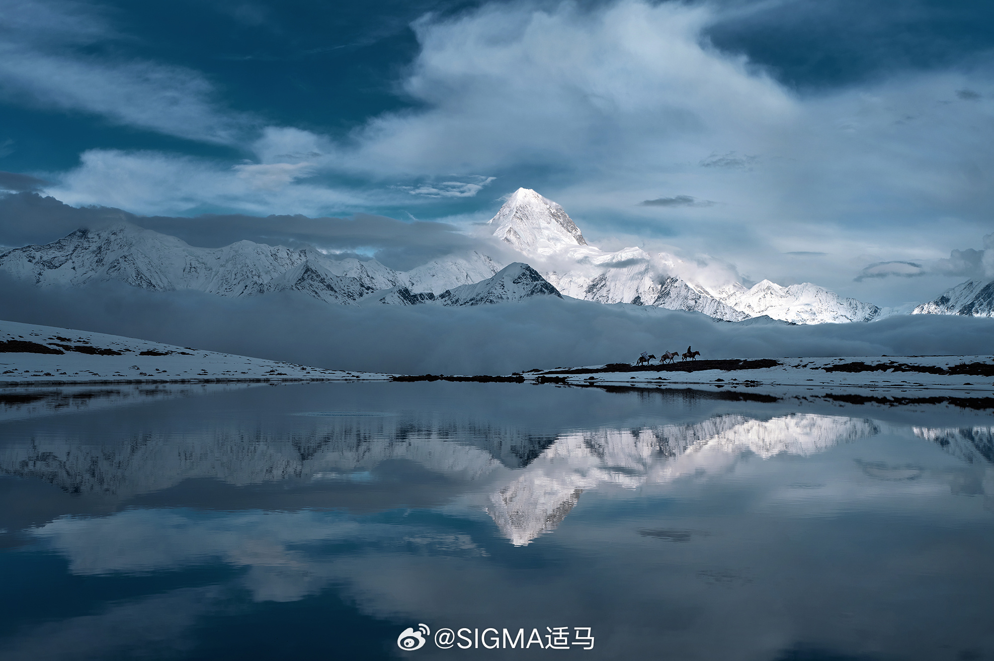 AMD最新动态，与自然美景的邂逅，探寻内心平静的旅程