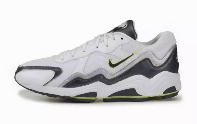 Nike最新跑鞋，科技与舒适的完美融合