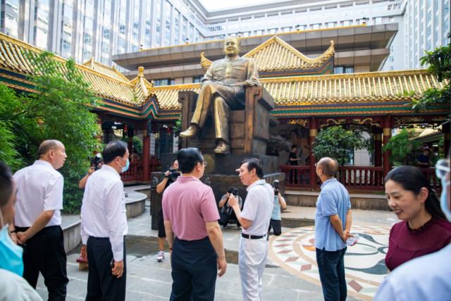 最新姓氏排名揭示，中国姓氏文化的时代演变