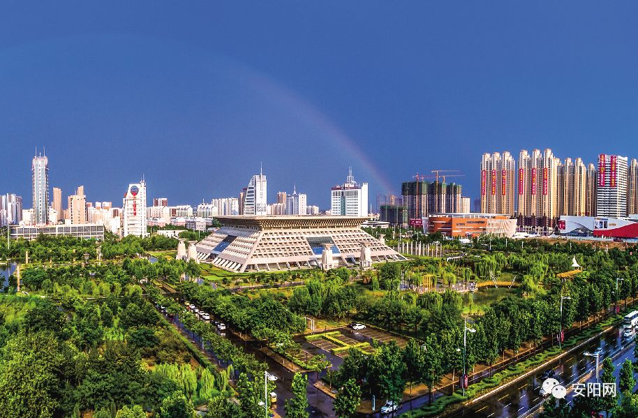 河南鹤壁新貌，变化中的城市，学习铸就自信与成就