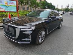 小巷中的隐秘瑰宝
