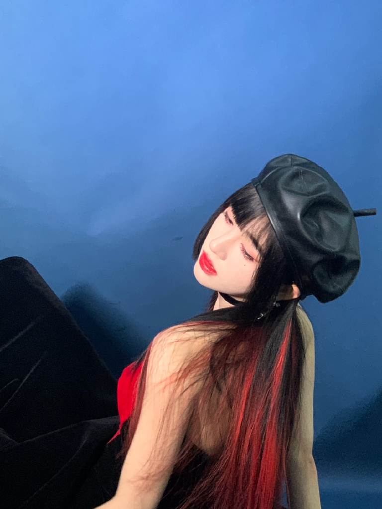 最新款挑染，时尚魅力的秘密武器揭秘