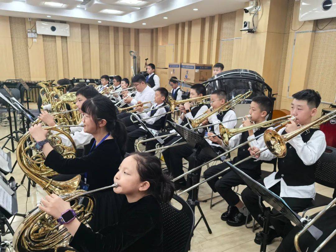 最新指挥小学生的崛起及其影响力探究