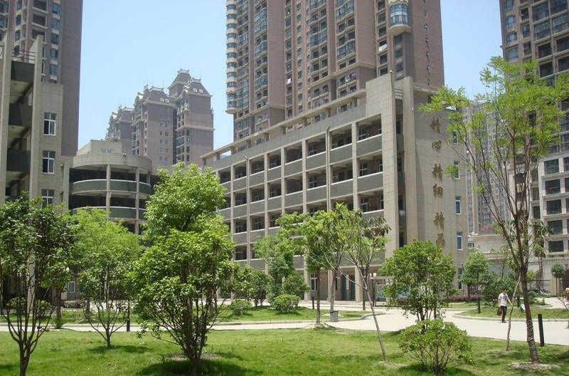 南宁廉租房最新动态与小巷特色小店，探索温馨的家园